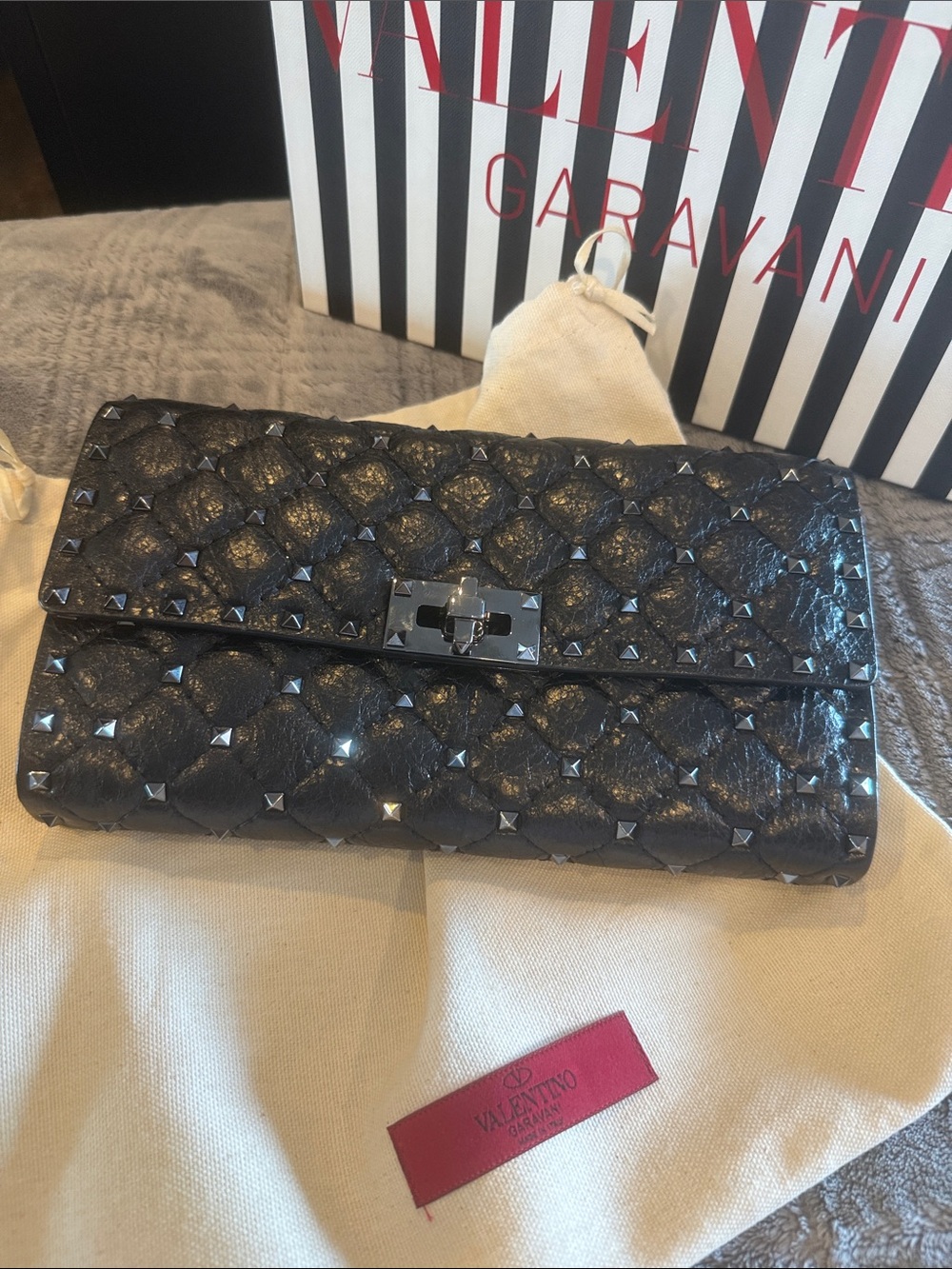 Valentino Garavani Black Spike Rockstud Quilted Clutch/Shoulder bag